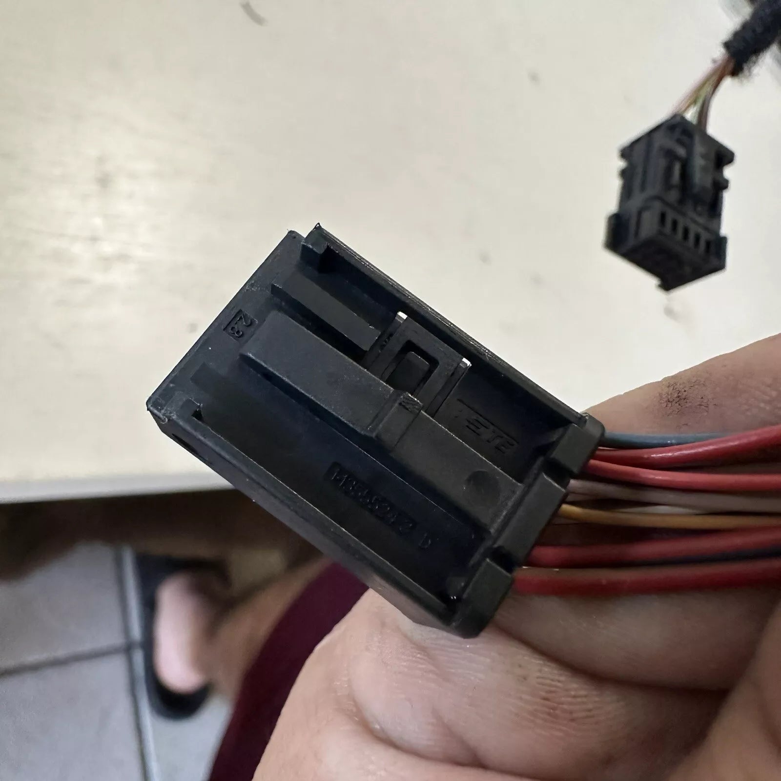2014 BMW 320i 328i 335i 340i 330i F30 Speedometer Connector Pigtail 1355524 USED F30 PARTS(ONLY PICKUP)