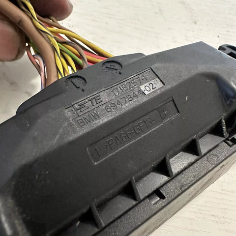 BMW F30 F34 GT 328i 335i E90 E92 ABS Pump Module Connector 6947844-01 USED F30 PARTS(ONLY PICKUP)
