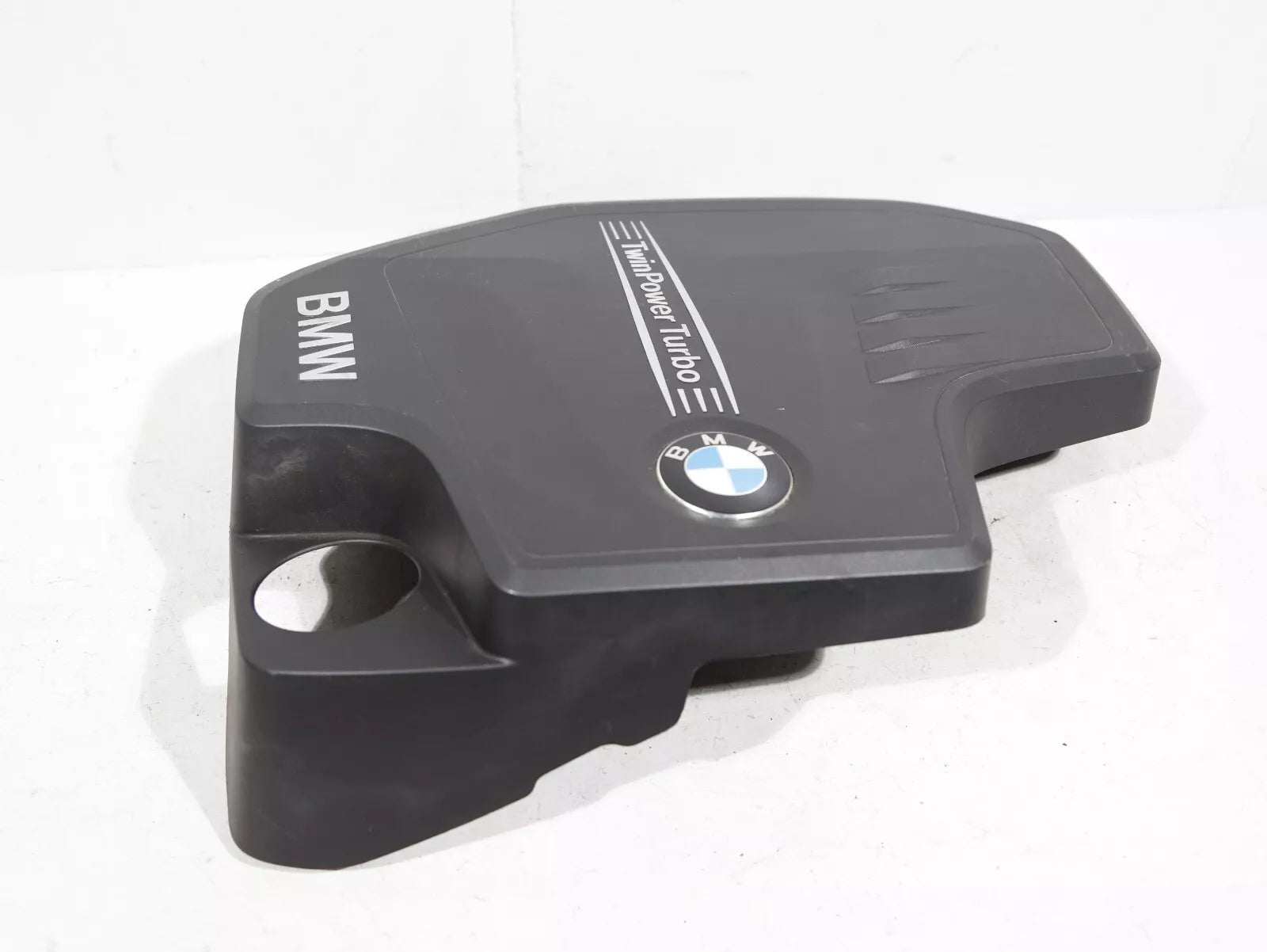 2012-2018 BMW 328I F30 2.0L N20 GAS UPPER TOP ENGINE MOTOR COVER SHIELD OEM