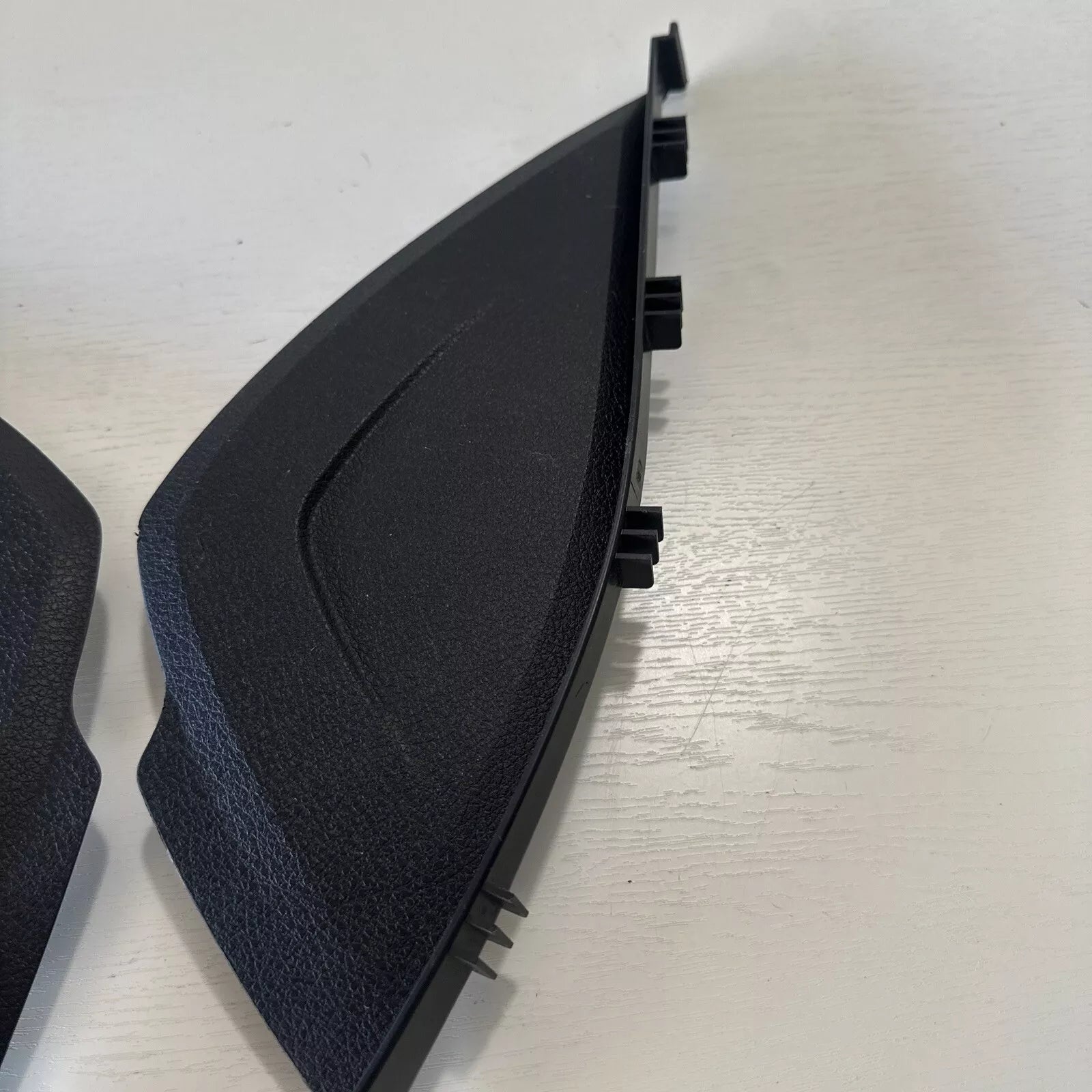 13-16 BMW 320I 328I F30 FRONT LEFT DRIVER RIGHT PASS DASH END COVER TRIM CAP OEM USED F30 PARTS(ONLY PICKUP)