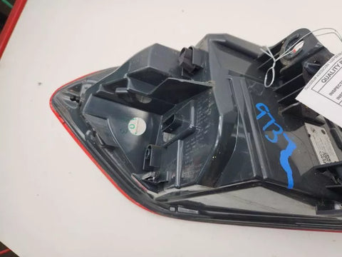2016-2018 (LCI) BMW 320i 328i 330i 340i F30 Outer Passenger Right Tail Light Lamp Passenger Right Used OEM